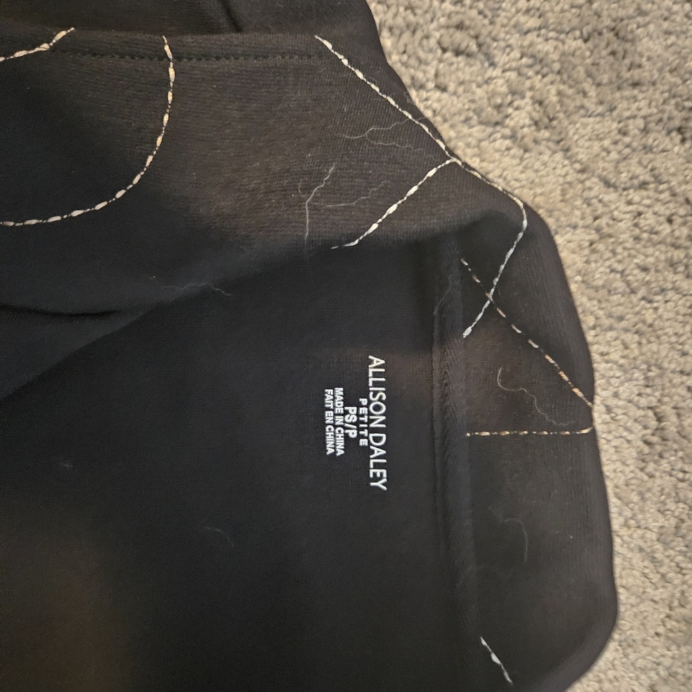 Barely Worn Nice Elephant Zebra Graraffe Jacket - image 3